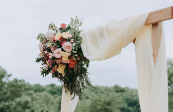 samantha-gades-x40Q9jrEVT0-unsplash 1 (3)